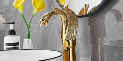 Swan-Shaped Single-Handle Single-Hole Vessel Faucet – Deck-Mounted Bathroom Sink Faucet, Tall Model, Elegant Vanity Faucet - Bronze - Size 33cm Tyack eCommerce Solutions
