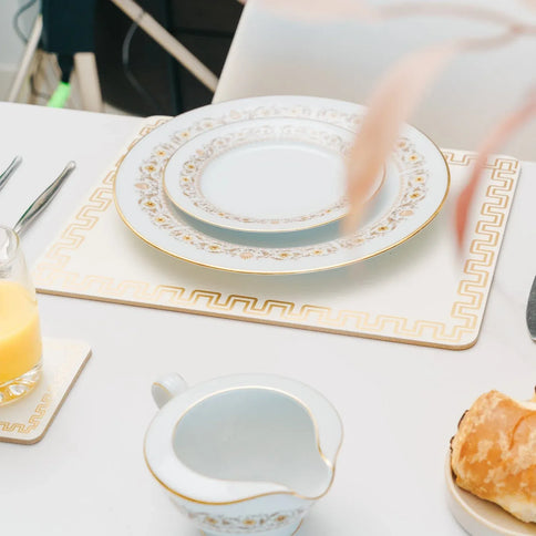 4pc Clevinger MD Placemats Gold Border