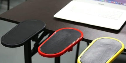 Ergonomic desk with armrests - Wrist rest - Adjustable wrist rest for computer and laptop - Comfortable and universal - Shoulder and wrist relief - For home and office - Red