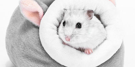 Small Pet Bed, Pig Christmas Bed Warm Hedgehog Hideout Cotton House Sleeping Nest Cage Accessories for Small Animal Habitat Supplies for Hamster Sugar Glider Squirrel Bearded Dragon, Pink Grey