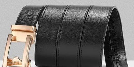 Unisex Double‑Sided Leather Ratchet Belt, Hole‑Free Adjustable Alloy Buckle for Men & Women(Brown）