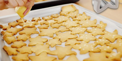 Star Cookie Cutters Set Sandwich Cutters for Kids 9 pieces Shaped Biscuit Fondant Cake Cheese Pastry Molds Christmas Gifts