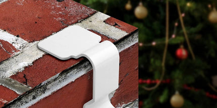 Christmas Stocking Holders for Mantel Set of 4, No-Slip Christmas Stocking Clips Stocking Hanger Hooks For Christmas Decorations, Lightweight Stocking Holders Clip For Fireplace Counter Window (White)
