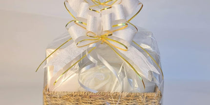 Pull Bows for Gift Wrapping, 15 PCS Large Gift Bow Bulk for Presents Package, Gift Baskets, Christmas, Wedding, and Party Decor (White with Tulle & Gold line, 6 inches)