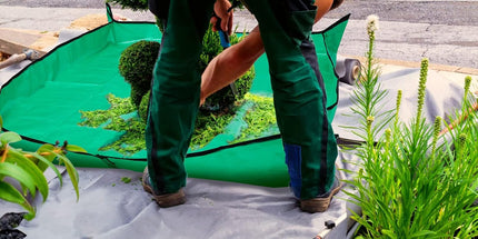 2 Set Landscape Pruning Tarp 78.7"x78.7" Waterproof Bush Trimming with Hole Shrub Catcher Four Corner Buckles for Leaf Collection Garden Tree Accessories
