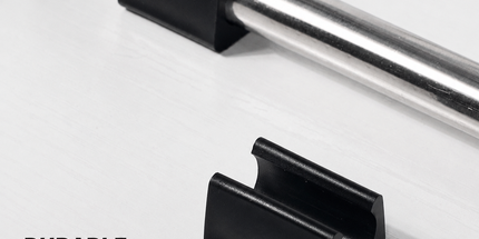 Portable Foldable Pet Grooming Table with Adjustable Restraint Loops – Ideal for Bathing, Drying, Nail Trimming, Ear Cleaning & Full Coat Care for Small to Medium Cats and Dogs (Pink)