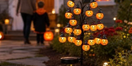 Bring Eerie Charm to Your Outdoor Space with Solar-Powered Halloween Stake Lights – Pumpkin, Skull, Spider & Pirate Motifs, 20 LED, Auto On/Off, Perfect for Garden Paths (Big-Eye Pumpkin, 3PCS)