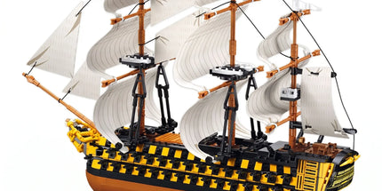 Sluban B1552 Model Kit 1:200 HMS Victory Sailing Battleship Warship Navy Vessel Boat Military DIY Construction Set Toy