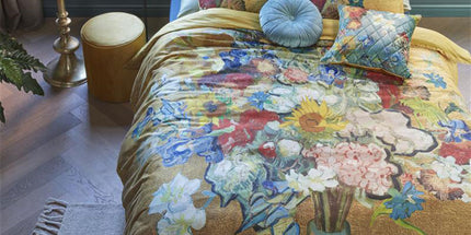 Bedding House Van Gogh Bouquet d'Anniversaire Gold Cotton Sateen Quilt Cover Set Super King