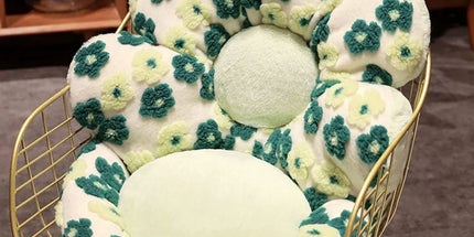 Cute Soft Seat Cushion Flower Shaped Lazy Sofa Pad for Office Chairs and Home Use - Red