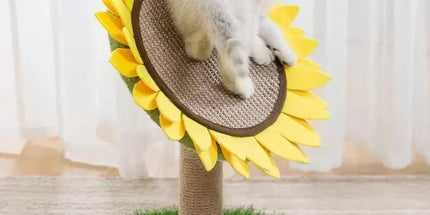 Sunflower Shaped Cat Scratcher Cat Tree Non-Shedding Durable Cardboard Material