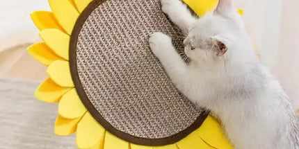 Sunflower Shaped Cat Scratcher Cat Tree Non-Shedding Durable Cardboard Material