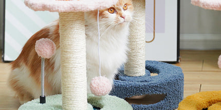 Yellow And Pink Sunflower Cat Scratching Post - 35cm Sisal Cat Tree with Plush Toys for Small Cats