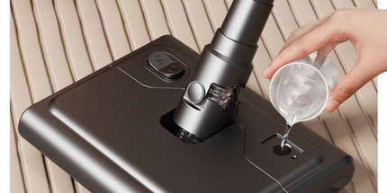 Black spray-painted model Wireless Stick Vacuum Cleaner with 14000Pa Suction, HEPA Filter & 350ml Water Tank for Wet Dry Cleaning, Ideal for Home Use