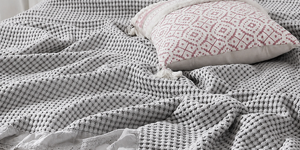 Cotton Waffle Blanket - Grey Textured Throw 200x230cm for Sofa, Office and Travel Use
