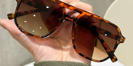 4 Pairs Y2K Style Aviator Sunglasses Set for Men and Women - UV400 Protection, PC Frame Fashion Driving Glasses Lightweight Retro Eyewear Style 2